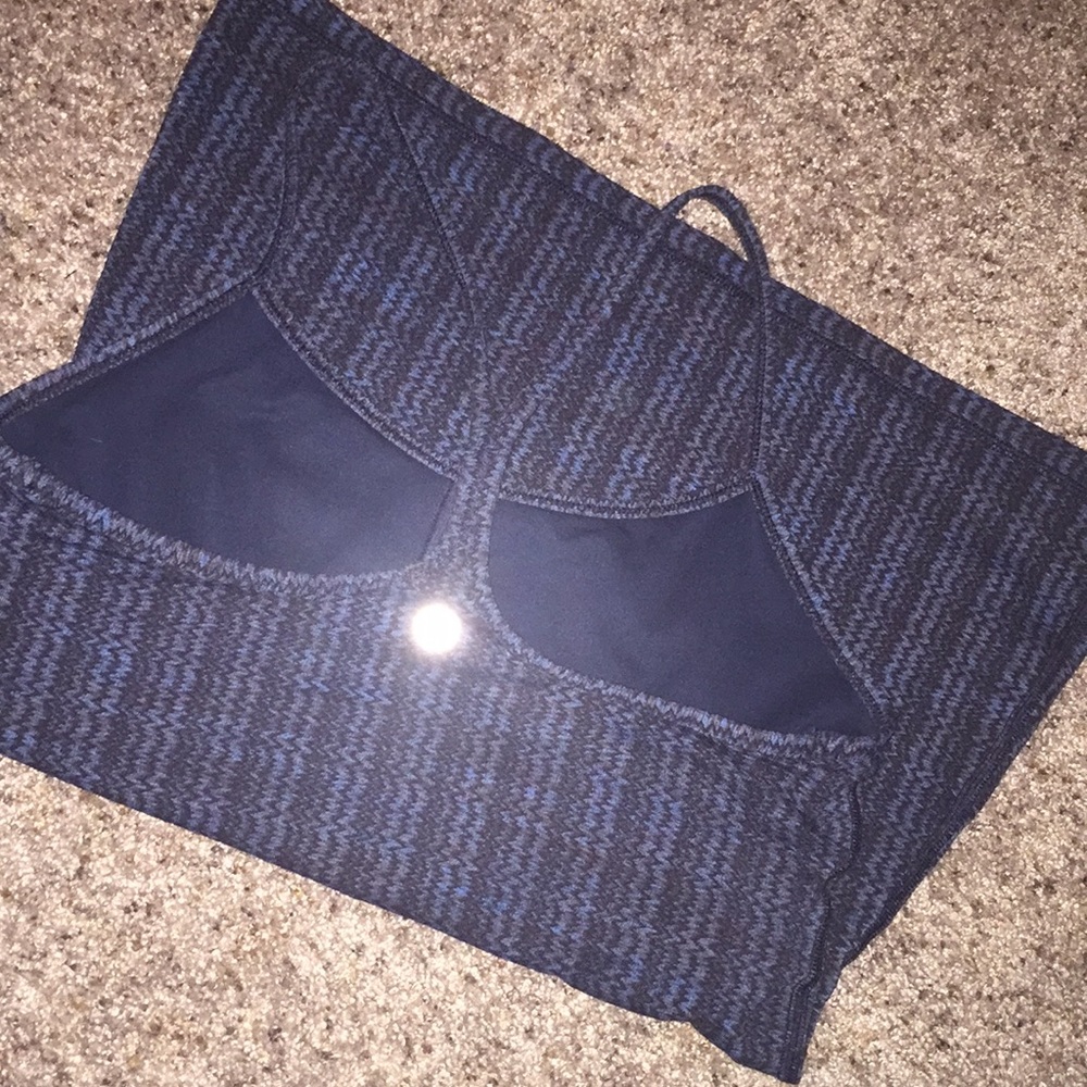 Lululemon tank